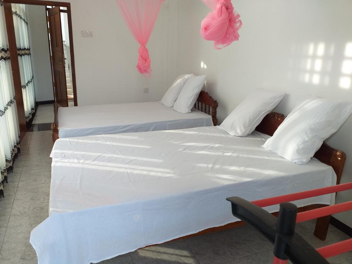 Mangohut Joy Anuradhapura Exterior foto
