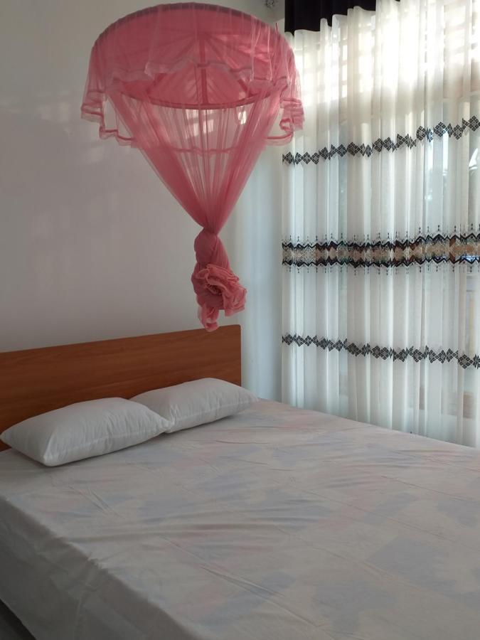 Mangohut Joy Anuradhapura Exterior foto